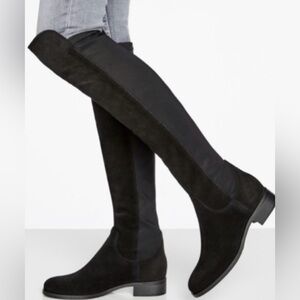 La Canadienne black suede & microfiber knee-high boots. Size 7.5. In EUC.